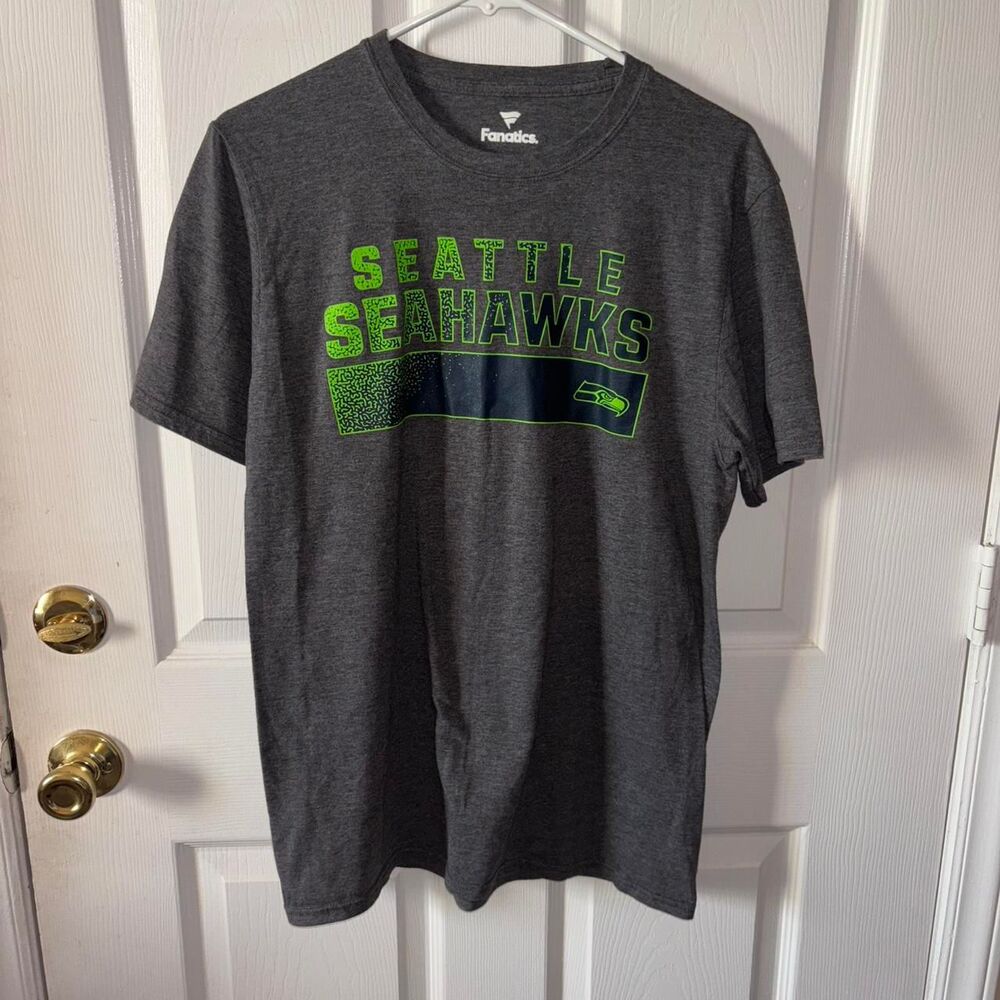 Fanatics Men's Grey T-shirt